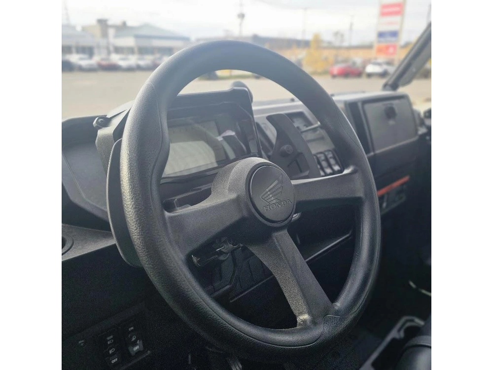 2026 Honda Pioneer 1000 3p Deluxe