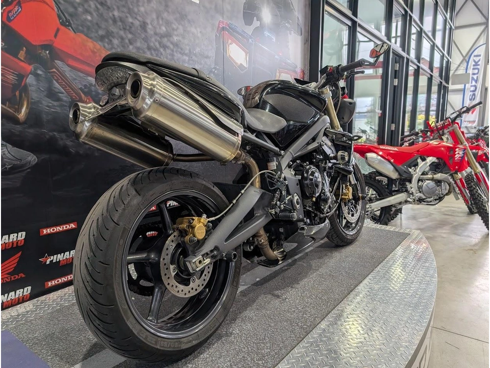 Triumph Street Triple 2012