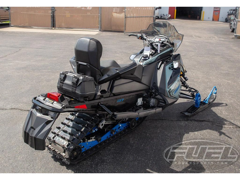 2026 Polaris 650 Indy Adventure 137 Hemlock Blue / Black / Velocity Blue alt