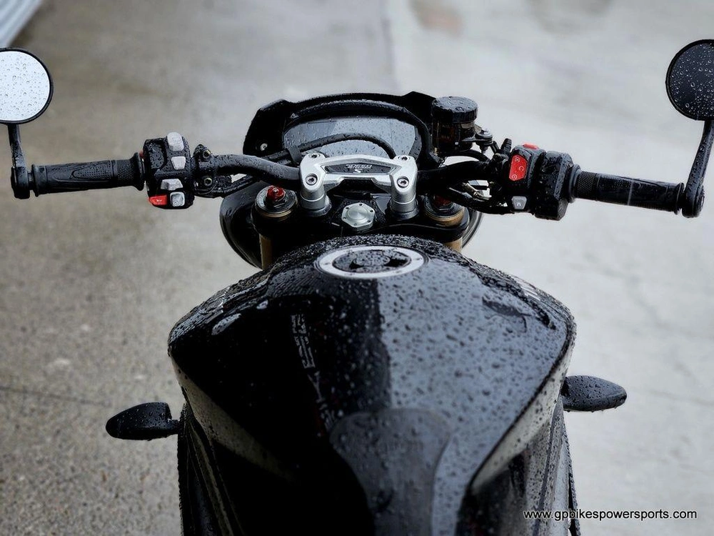 2019 Triumph Speed Triple S Jet Black