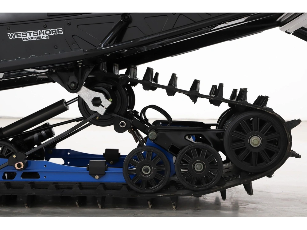 2027 Polaris Prostar Titan Adventure Ultimate 1.8 alt