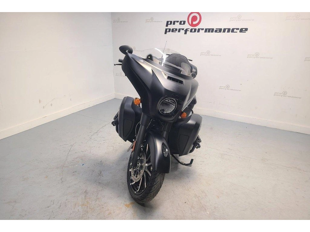 2023 Indian Motorcycle Roadmaster Dark Hors alt