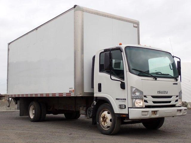 Isuzu Npr 2017