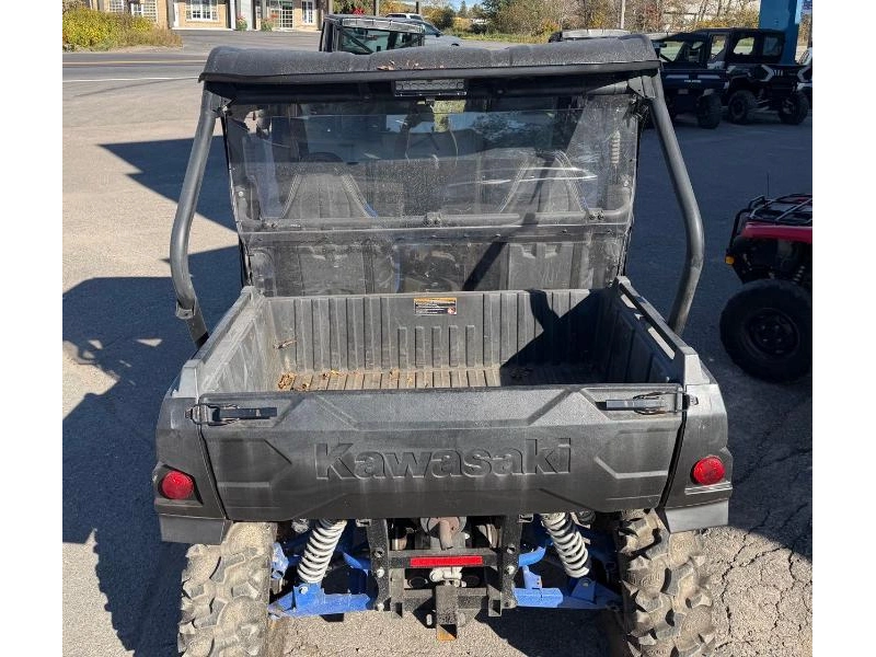 Kawasaki Teryx 800 2022 alt