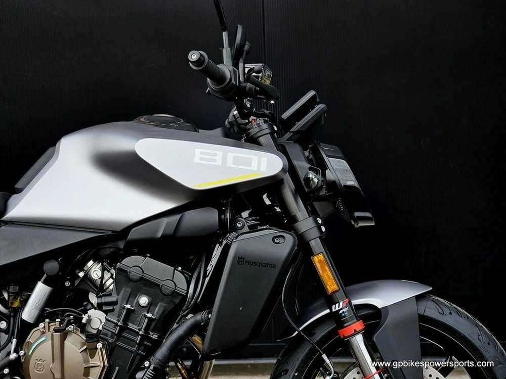 2025 Husqvarna Vitpilen 801