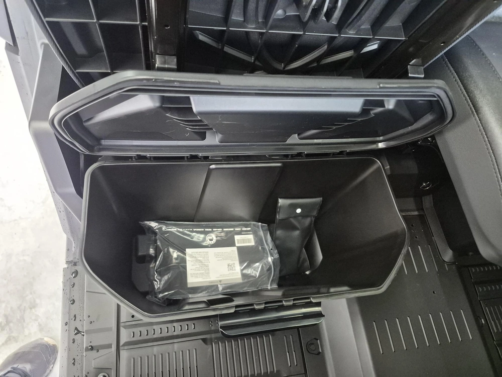 2026 Can-am Defender Xt Cab Hd11 10.25