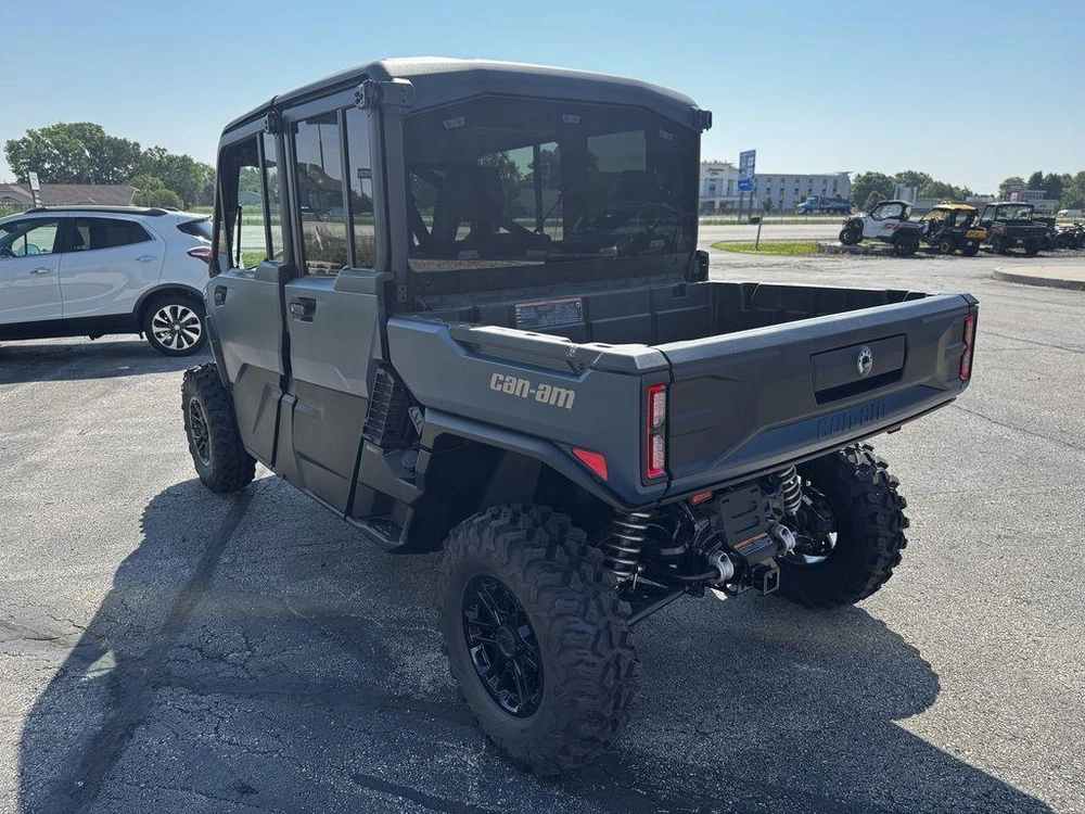 2026 Can-am Defender Max Limited Hd11