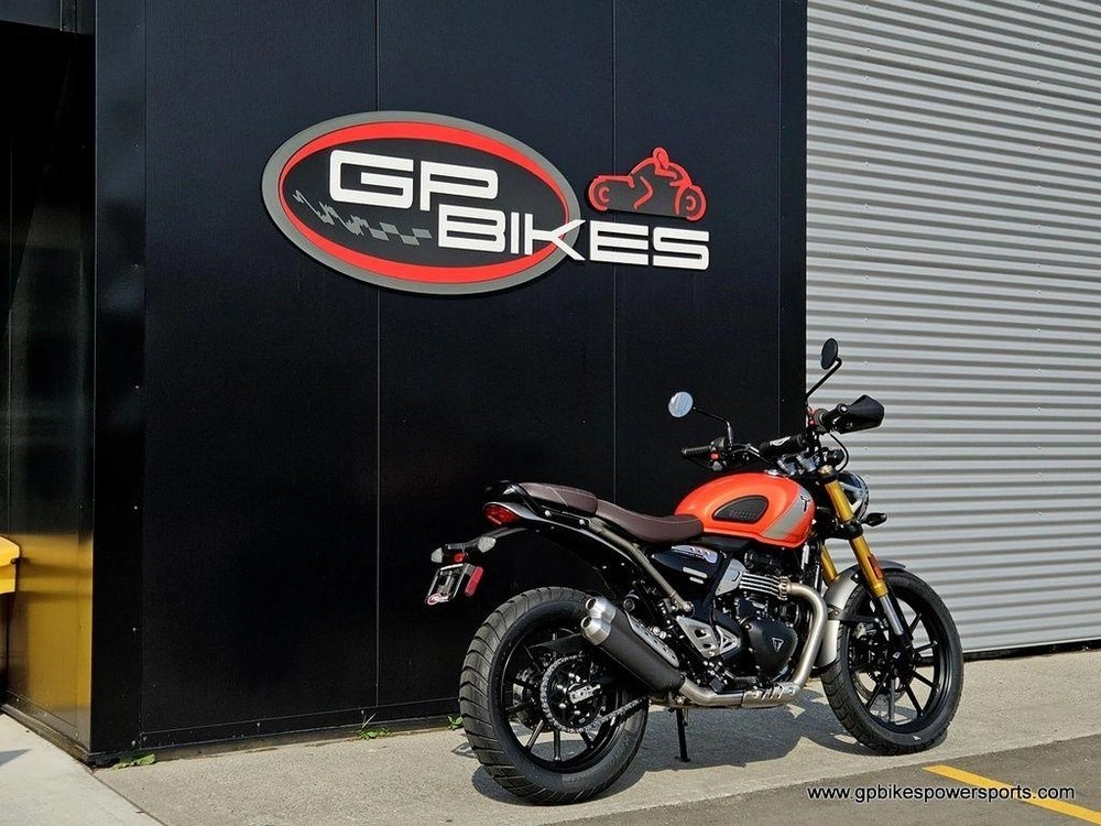 2026 Triumph Scrambler 400 X Baja Orange
