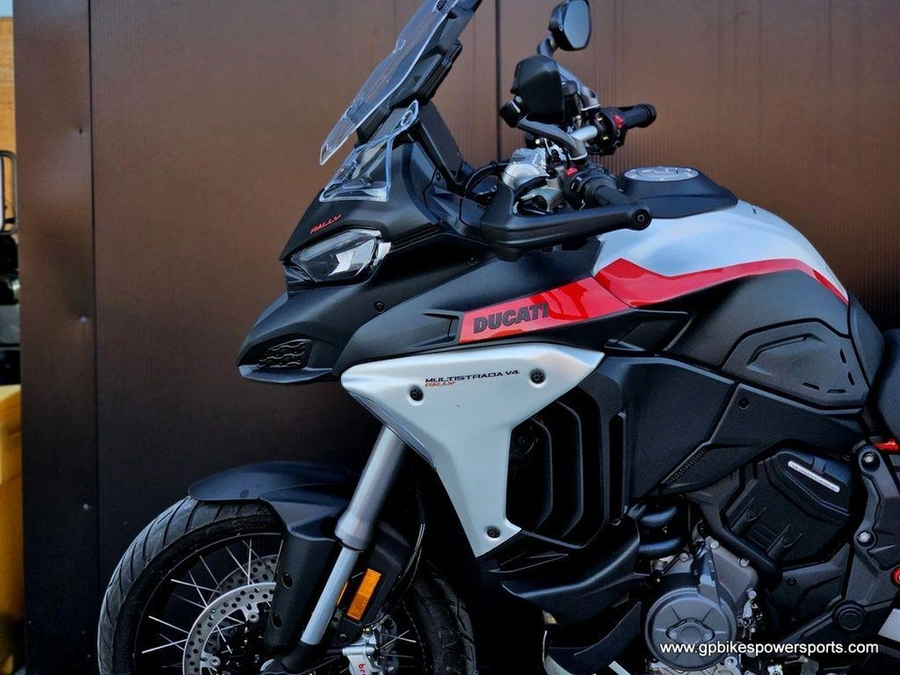 2025 Ducati Multistrada V4 Rally Travel & Radar Spoked Demo