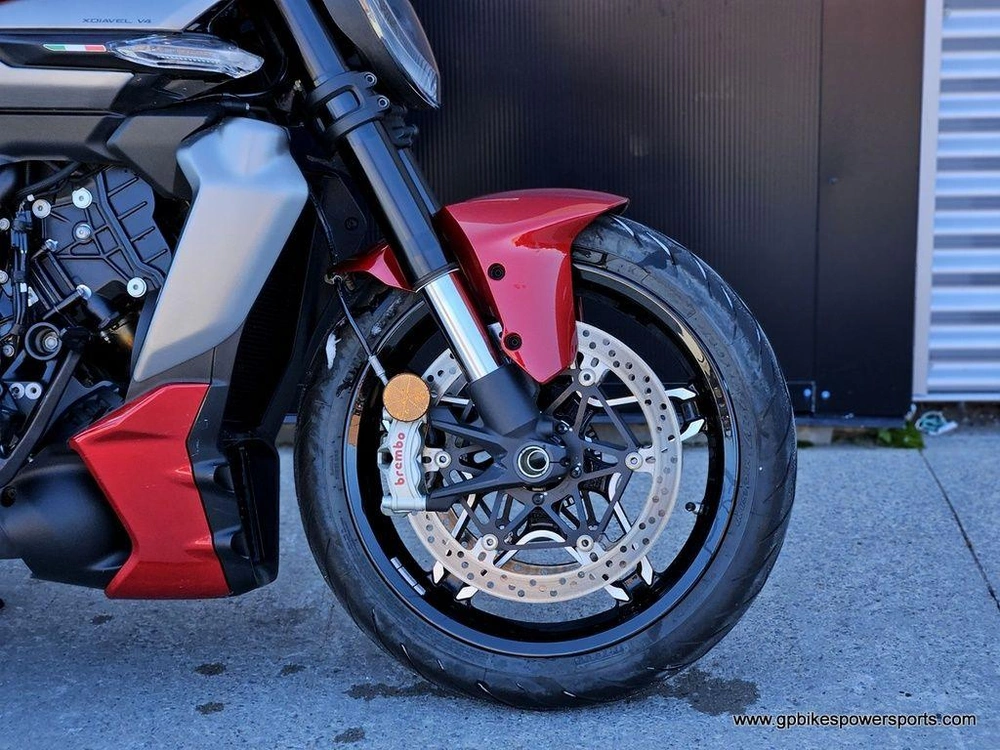 2026 Ducati Xdiavel V4 Burning Red