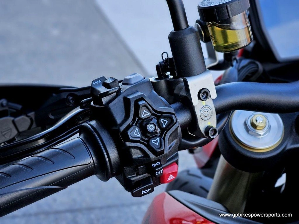 2026 Ducati Hypermotard V2