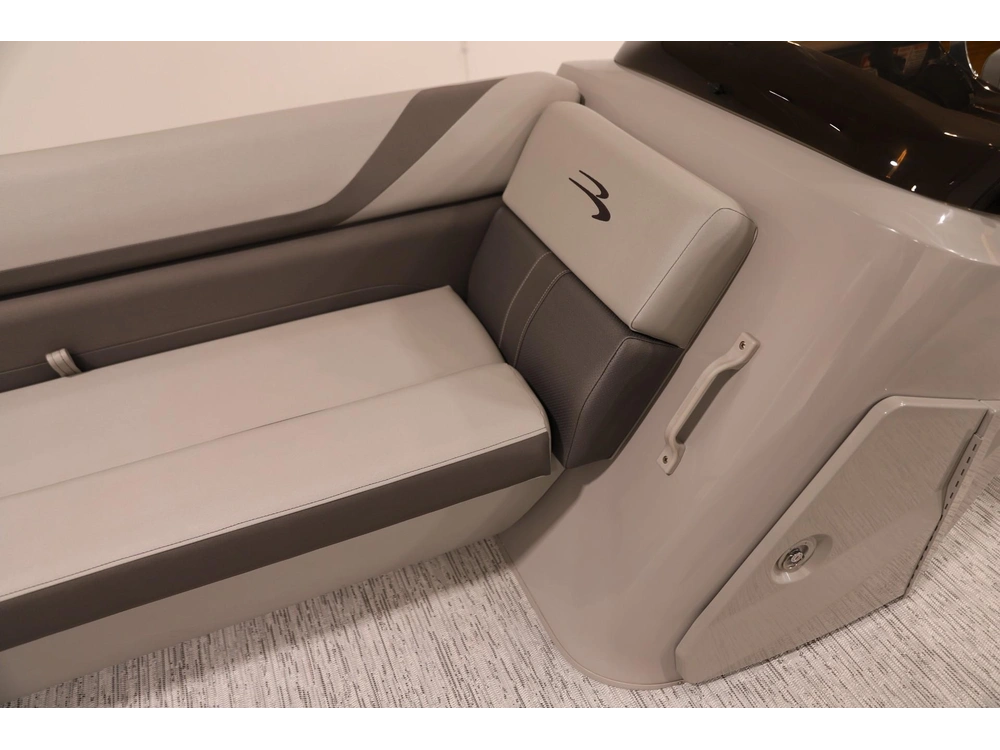 2025 Other 22 Sxlse Cruise Pontoon W/ 90hp Yamaha alt