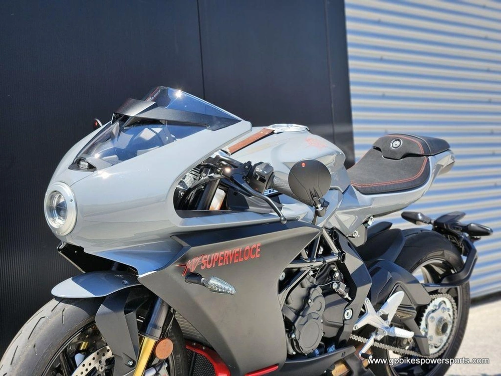 2023 Mv Agusta Superveloce 800