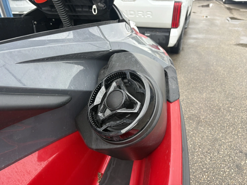 2025 Sea-doo Rxt-x alt