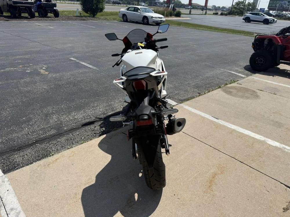 2026 Yamaha Yzf-r3 70th Anniversary Edition