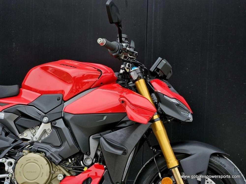 2026 Ducati Streetfighter V4 S