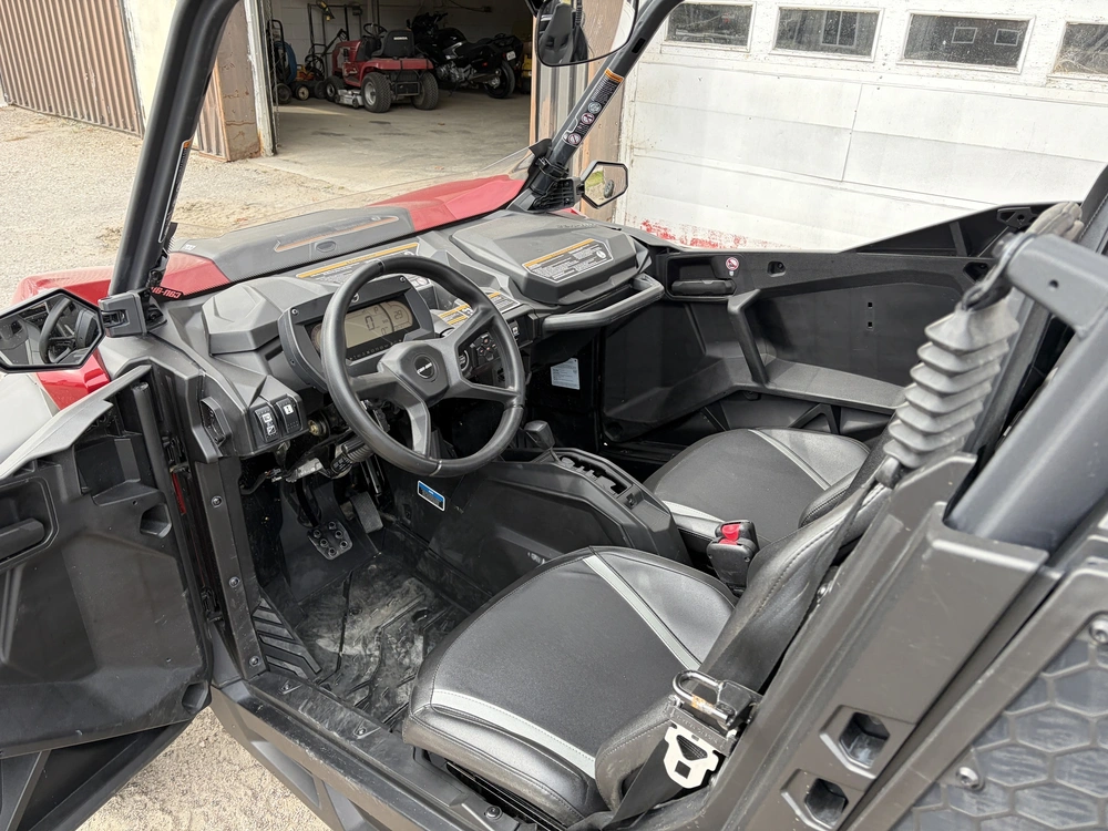 Can-am Commander Xt 700 2025 alt