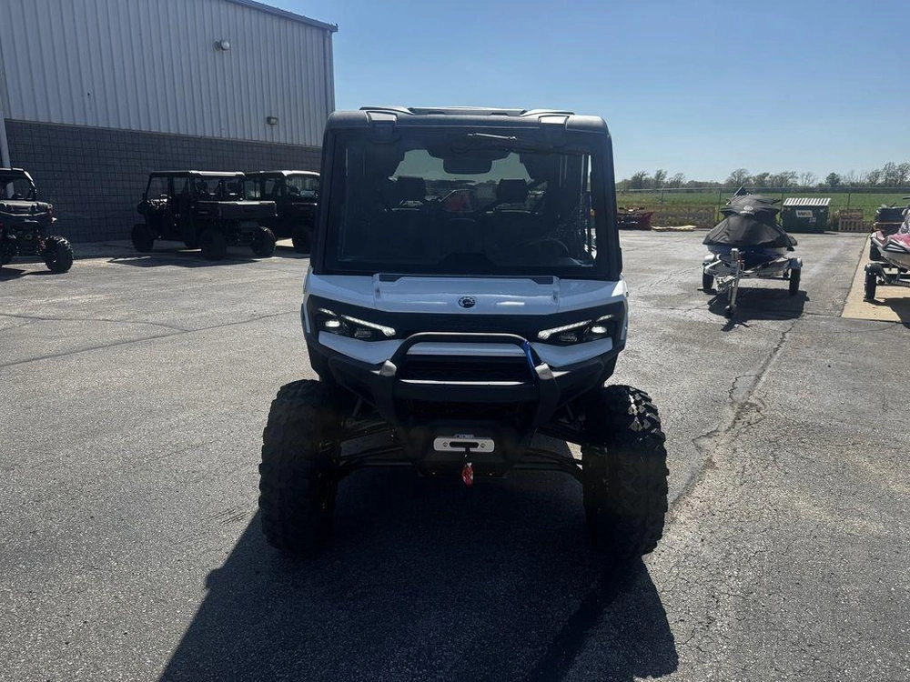 2026 Can-am Defender Max Limited Hd11