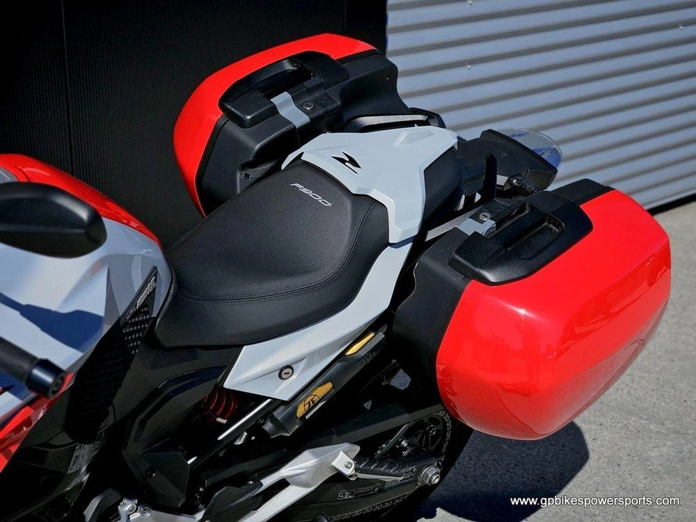 2021 Bmw F 900 R Hockenheim Silver Metallic / Racing Red