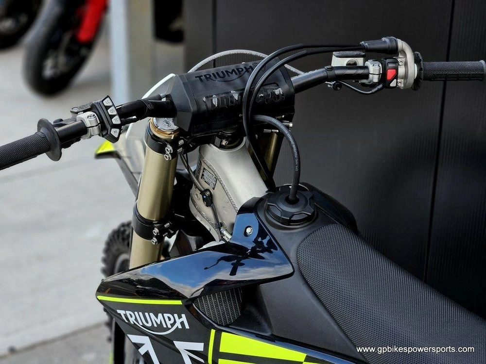 2025 Triumph Tf 250-x Jet Black/pure White
