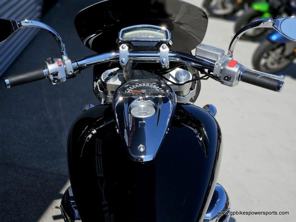 2007 Suzuki M109 R