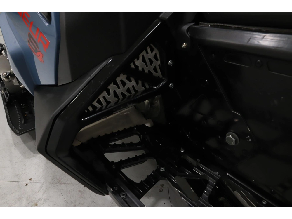 2024 Polaris S4 Voyageur 146 - 7s Touchscreen Gps alt
