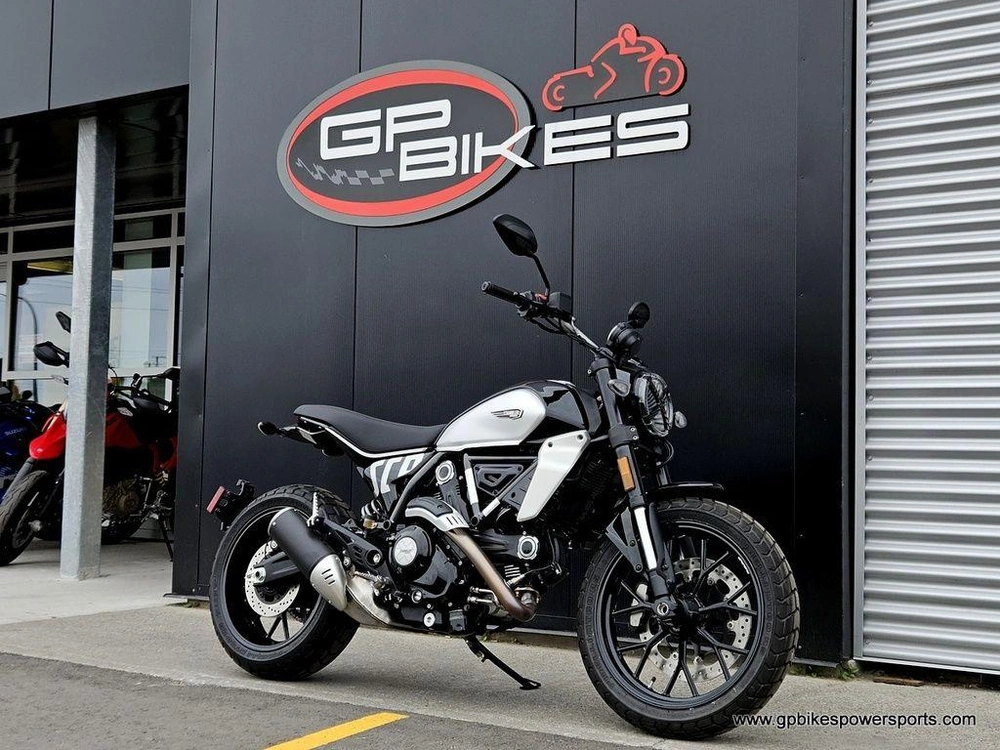 2024 Ducati Scrambler Icon Black Demo