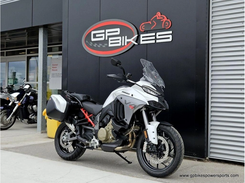 2026 Ducati Multistrada V4 S Travel & Radar Arctic White