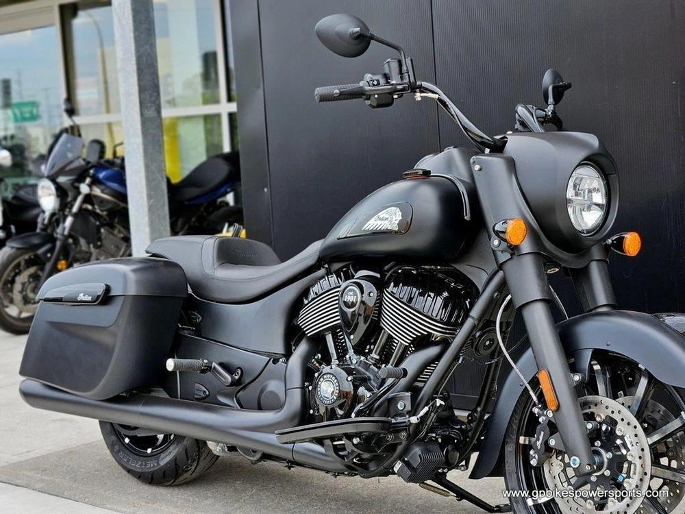 2026 Indian Motorcycle Springfield ® Dark Horse® Black Smoke