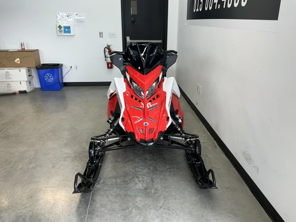 2027 Polaris 850 Indy Xc 137 alt