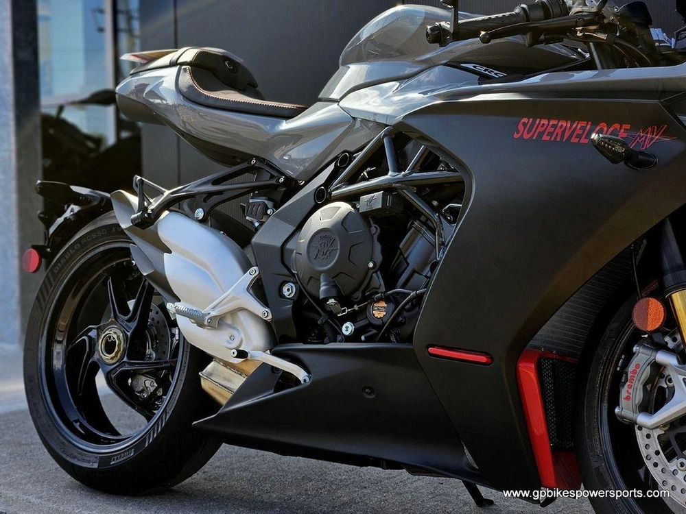2023 Mv Agusta Superveloce 800