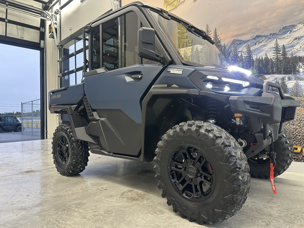 2027 Can-am Defender Limited Cab Hd11 alt