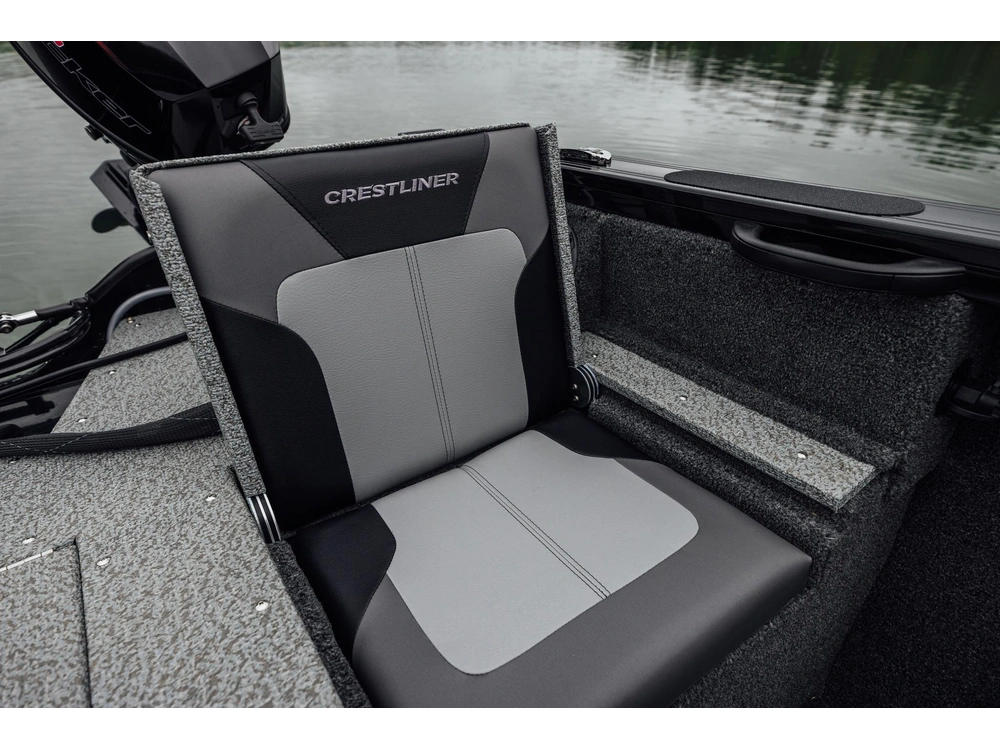 2027 Crestliner 1850 Hawk Wt Jumpseat alt