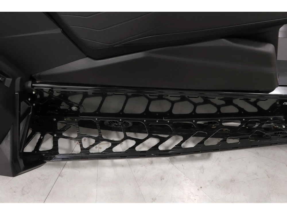2026 Polaris 650 Voyageur Sp 155 - Easy Financing alt