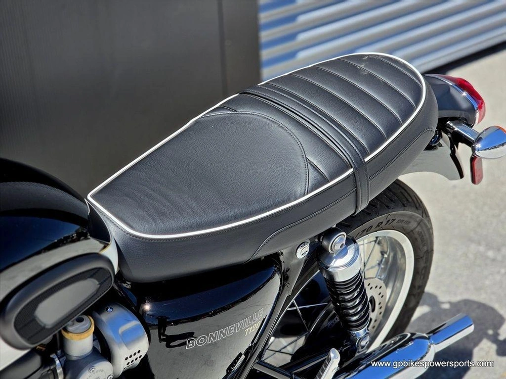 2024 Triumph Bonneville T120 Jet Black/fusion White