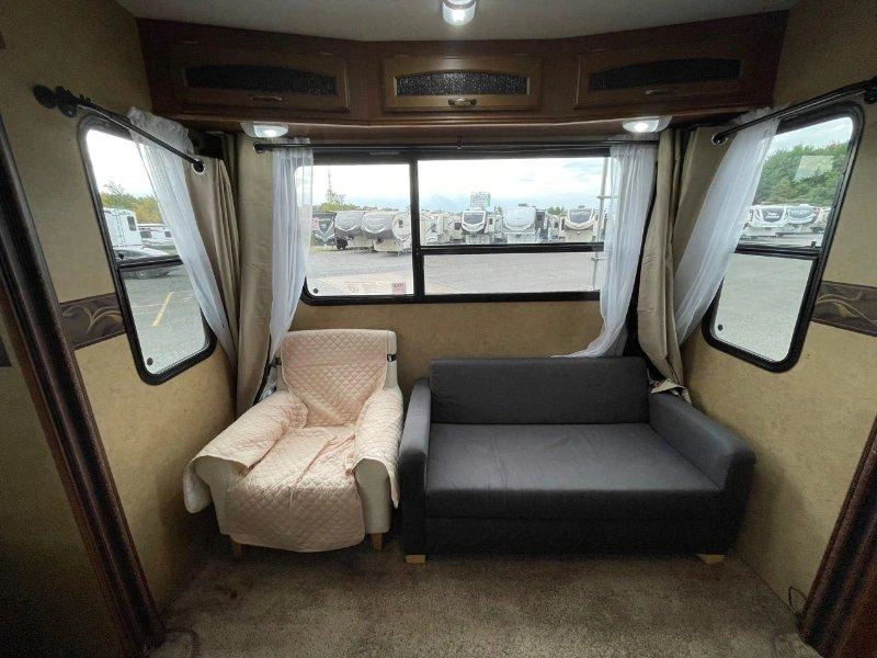 2013 Starcraft Travel Star 286rls
