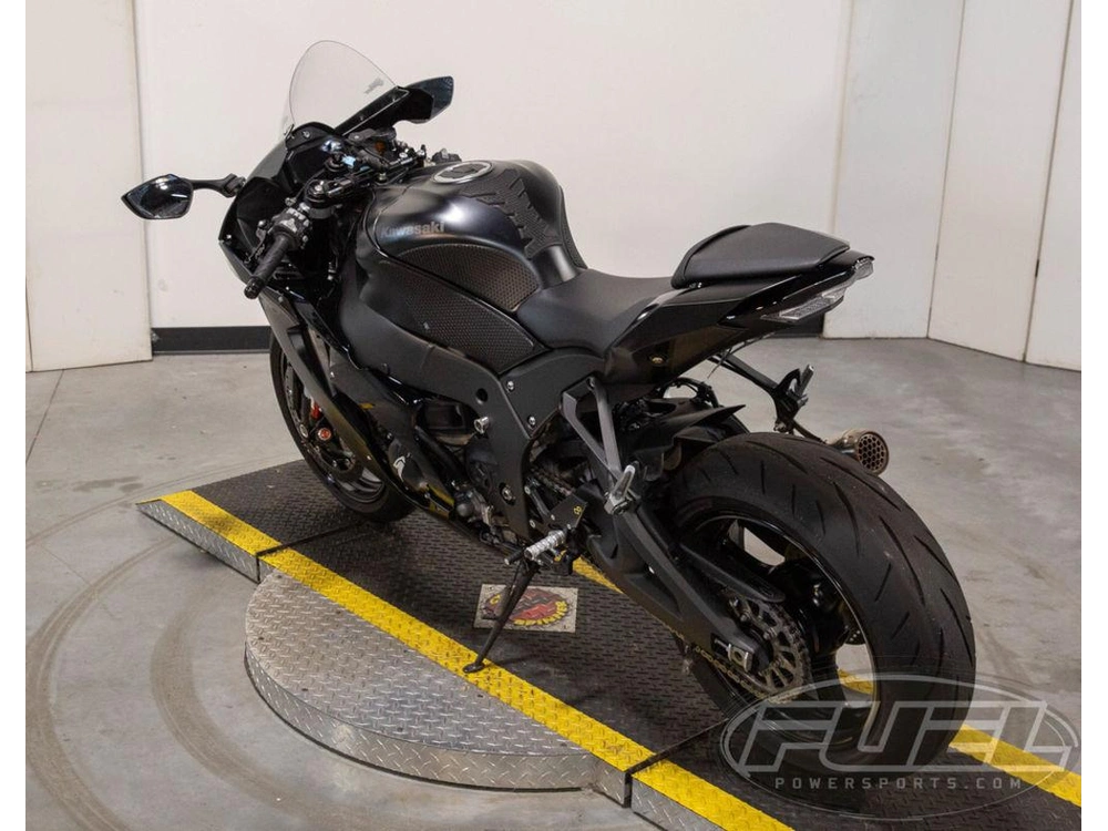 2025 Kawasaki Ninja® Zx™-10r Abs alt