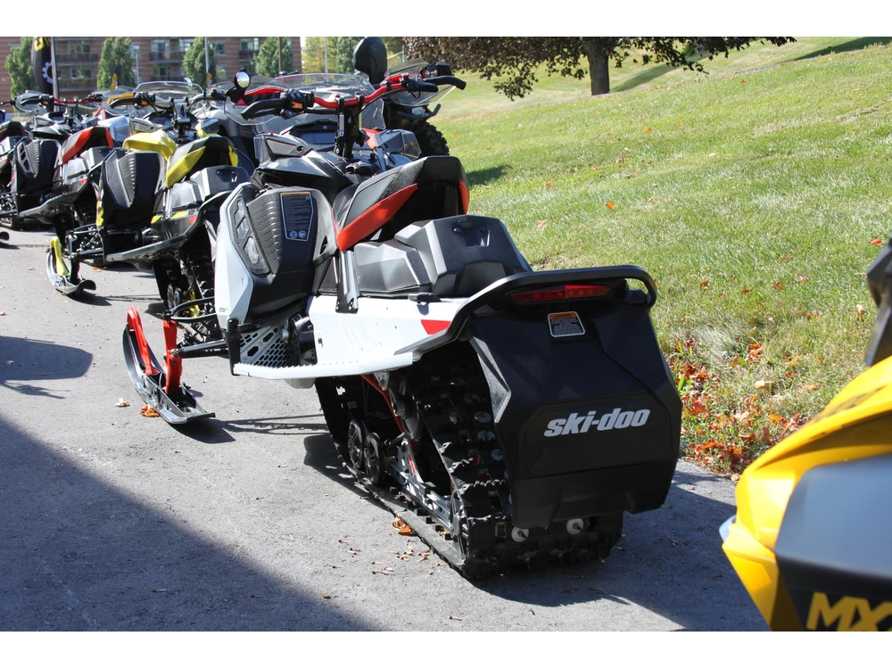 2022 Ski-doo Mxz X 850 E-tec alt