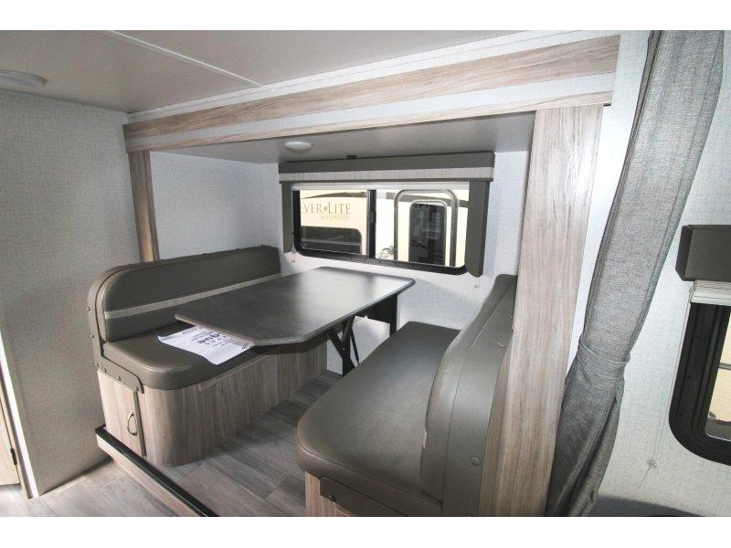 2023 Winnebago Minnie 1808fb