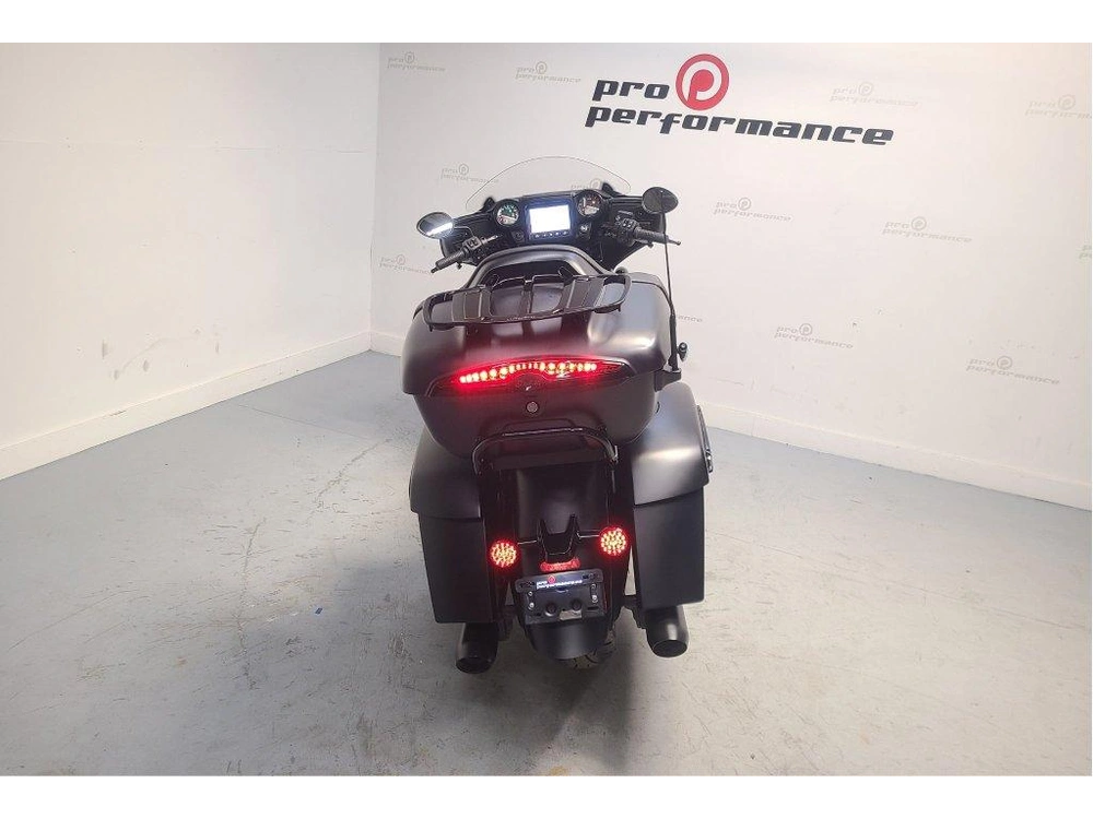 2023 Indian Motorcycle Roadmaster Dark Hors alt