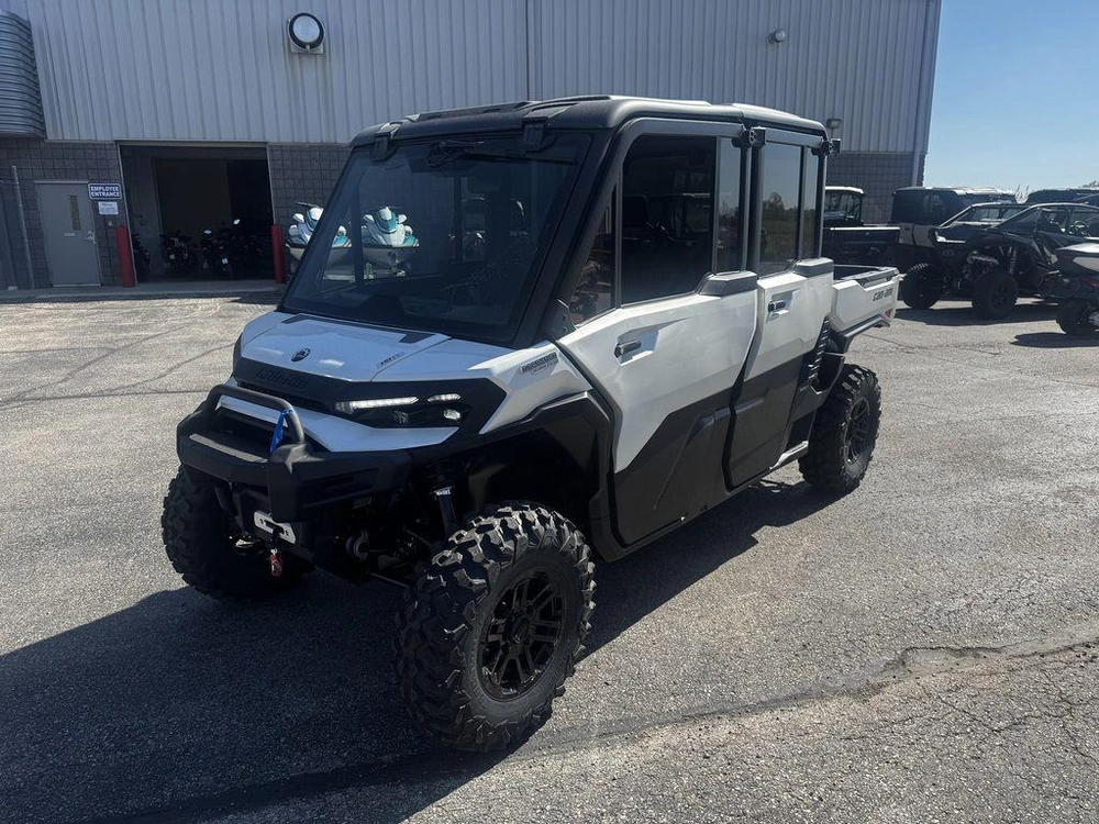 2026 Can-am Defender Max Limited Hd11