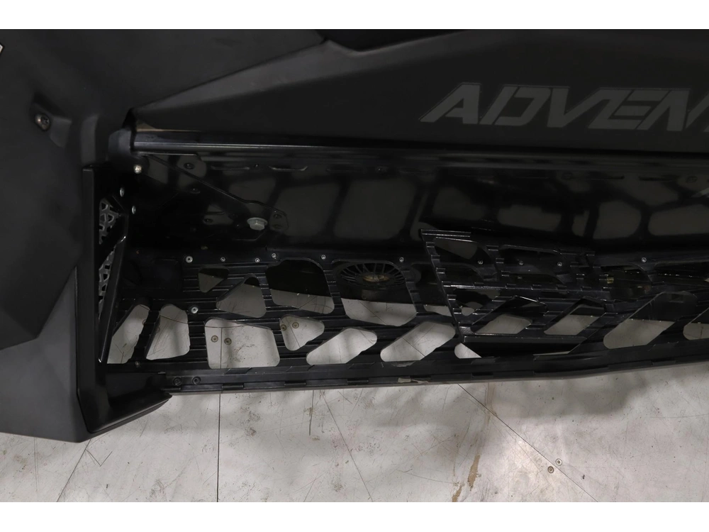 2024 Polaris 650 Indy Adventure 137 alt