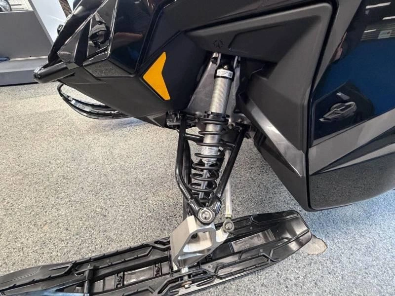 Polaris Prostar Titan Adventure 2027