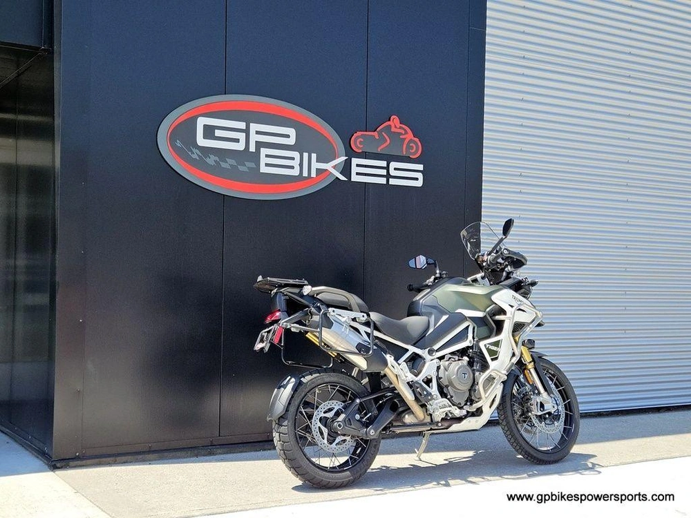 2023 Triumph Tiger 1200 Rally Explorer Matte Khaki Green