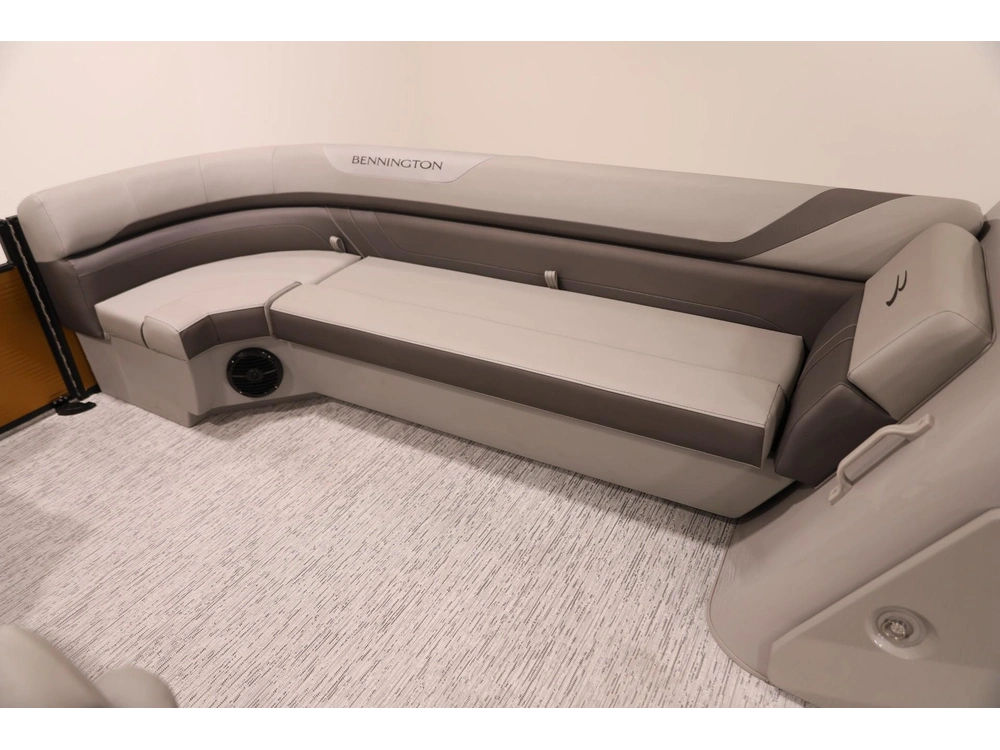 2025 Other 22 Sxlse Cruise Pontoon W/ 90hp Yamaha alt