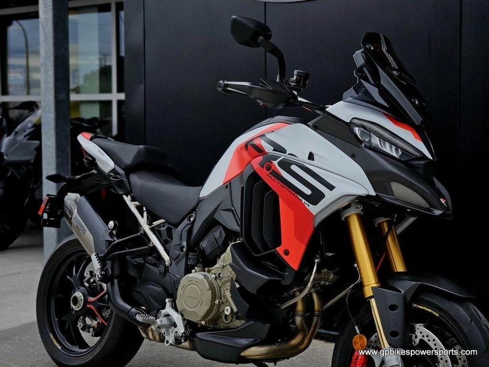 2024 Ducati Multistrada V4 Rs