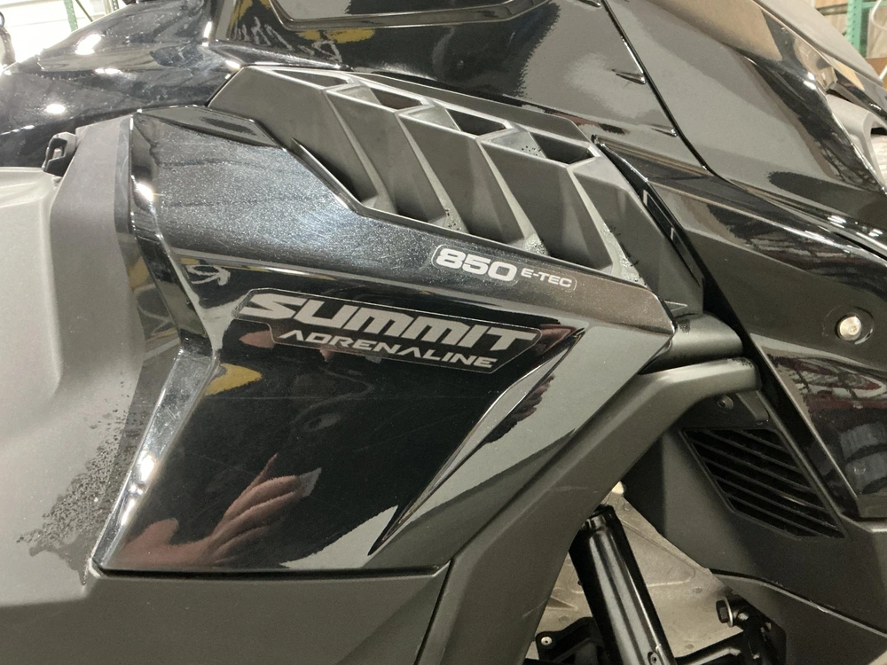 2025 Ski-doo Summit Edge 165 850