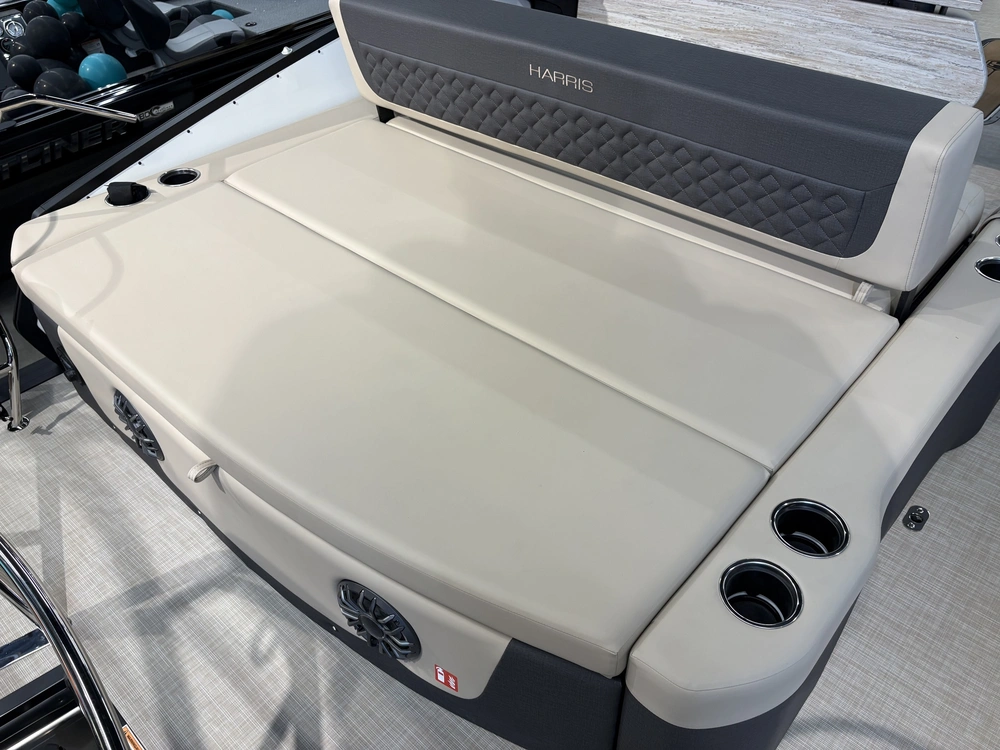 2027 Harris Sunliner 230 Sle alt