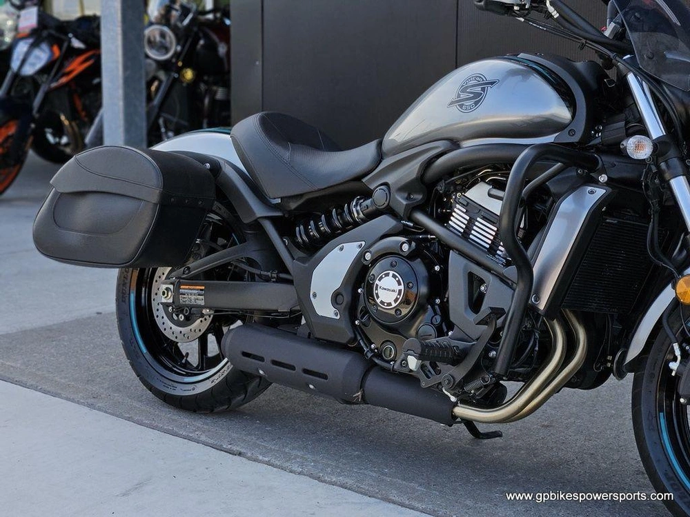 2025 Kawasaki Vulcan S Cafe