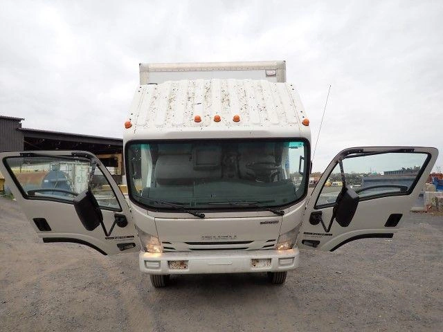 Isuzu Npr 2017